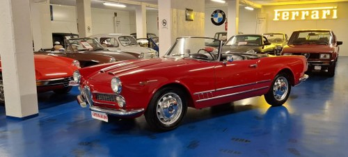1961 Alfa Romeo 2000 Spider Touring Te koop