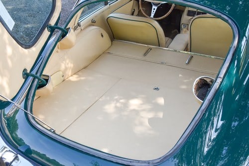 1969 Jaguar E-Type Series II FHC LHD à vendre (picture 32 of 83)