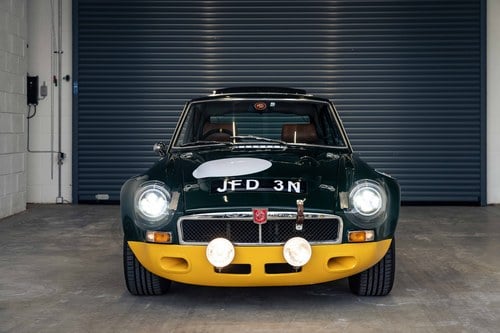 1975 MGB GT 2L Sebring Replica Te koop (foto 3 van 135)
