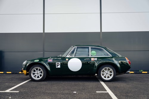 1975 MGB GT 2L Sebring Replica Te koop (foto 7 van 135)