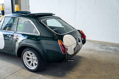 1975 MGB GT 2L Sebring Replica Te koop (foto 87 van 135)