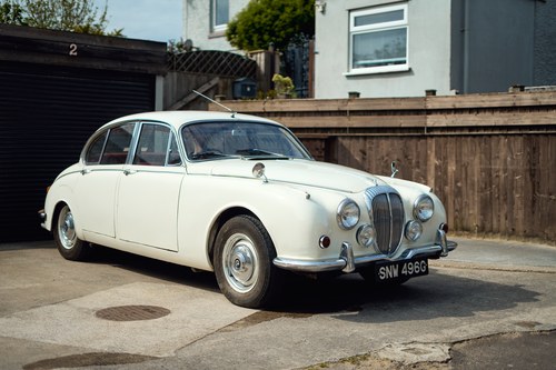 1969 Daimler 250 V8 à vendre (picture 5 of 168)