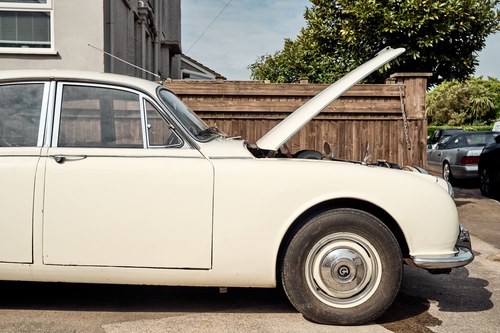1969 Daimler 250 V8 à vendre (picture 134 of 168)