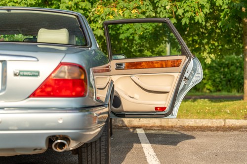 1997 Jaguar XJ6 3.2L Executive X300 till salu (bild 85 av 180)