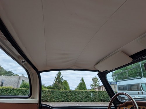 1963 Triumph TR4 Te koop (foto 41 van 154)