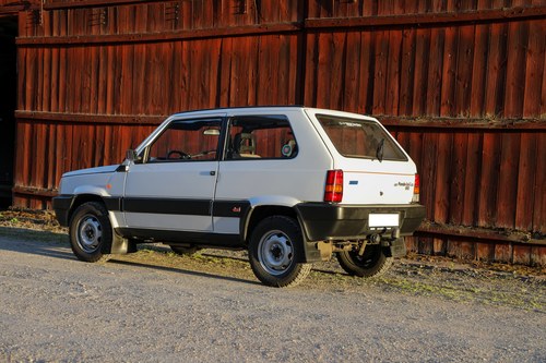 1988 Fiat Panda 4x4 i.e. - 10,750 km In vendita (immagine 3 di 63)