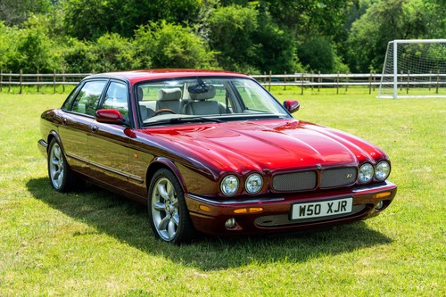 2000 Jaguar X308 XJR till salu (bild 25 av 281)