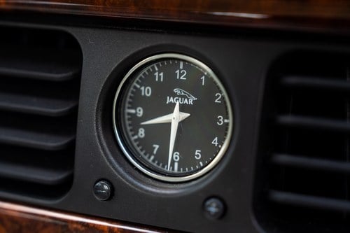 2000 Jaguar X308 XJR till salu (bild 39 av 281)