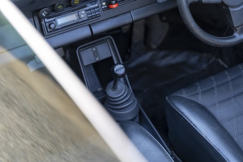 1984 Porsche 911 Targa 3.2 Carrera Te koop (foto 52 van 160)