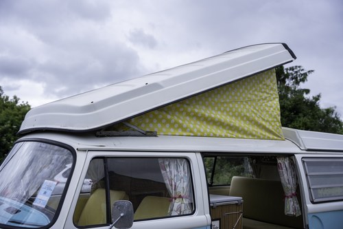 1973 Volkswagen T2 Camper Van RHD Te koop (foto 136 van 151)