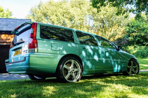 2003 Volvo V70R AWD Te koop (foto 2 van 108)