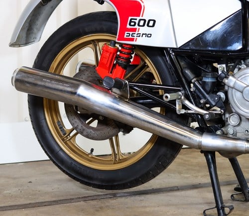 1981 Ducati 600 SL Pantah till salu (bild 18 av 20)