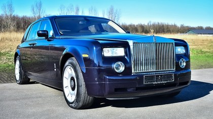 Rolls Royce Phantom 4