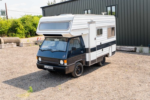 1984 Mitsubishi L300 Camper à vendre (picture 7 of 106)