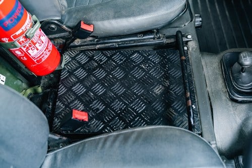 1999 Land Rover Defender Remus Wolf Winter Water For Sale (picture 41 of 153)