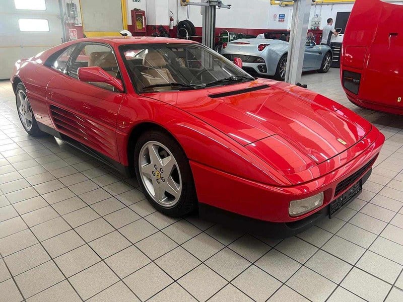 1990 Ferrari 348 - 2 1990 Ferrari 348 - 2