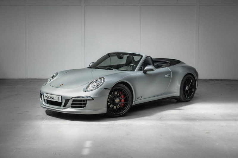 2015 Porsche 911 - 1 2015 Porsche 911 - 1