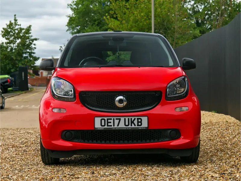 2017 Smart Fortwo Cabrio - 2 2017 Smart Fortwo Cabrio - 2