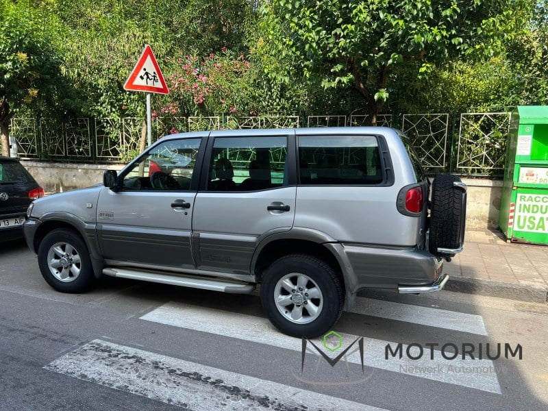 2001 Nissan Terrano - 2 2001 Nissan Terrano - 2