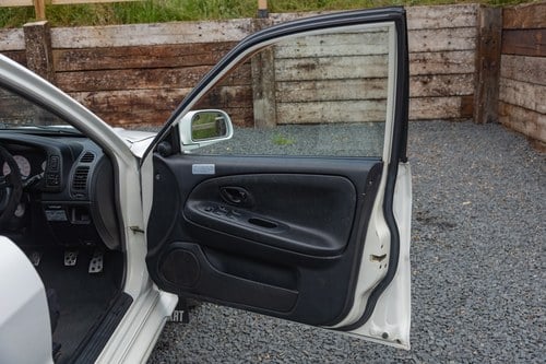 1998 Mitsubishi Lancer Evolution V GSR For Sale (picture 97 of 209)