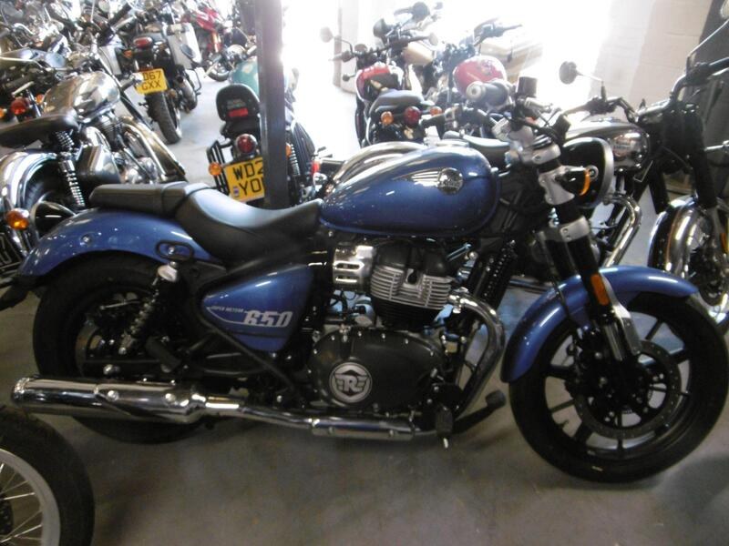 2026 Royal Enfield Super Meteor - 2 2026 Royal Enfield Super Meteor - 2