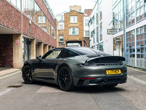 2021 Porsche 911 Type 992 4S Targa For Sale (picture 24 of 122)