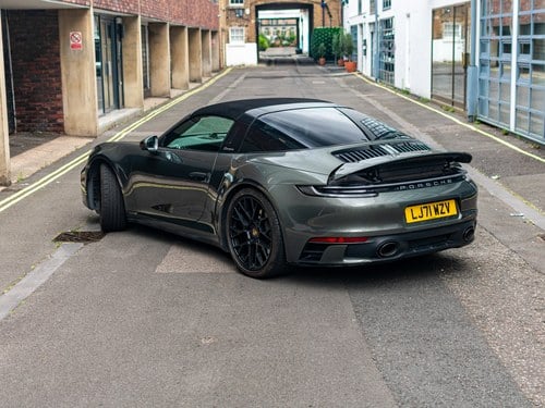 2021 Porsche 911 Type 992 4S Targa For Sale (picture 27 of 122)