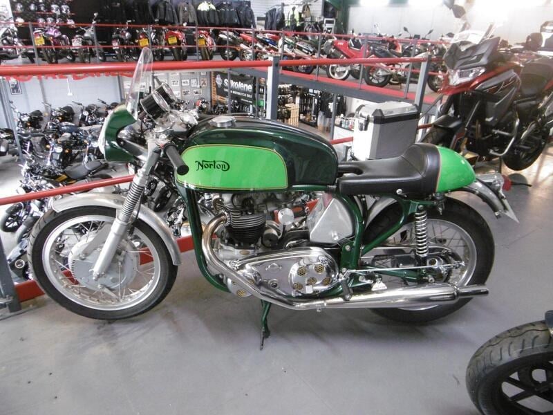 1960 Norton 650 SS - 2 1960 Norton 650 SS - 2