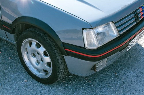 1989 Peugeot 205 GTX Te koop (foto 26 van 40)