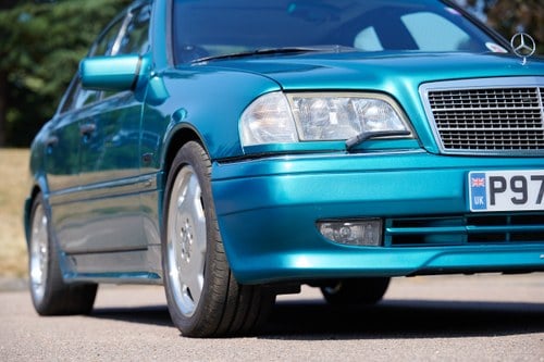 1997 Mercedes-Benz C36 AMG W202 Te koop (foto 102 van 185)
