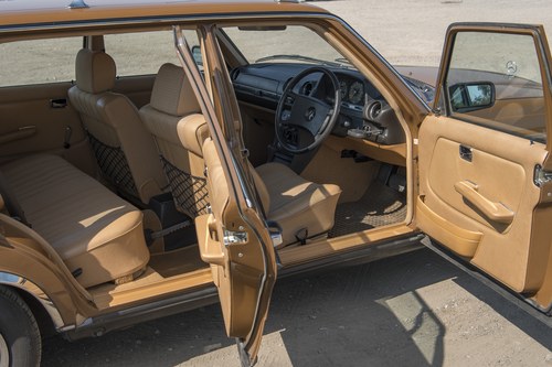 1981 Mercedes-Benz 230 TE S123 - 43,354 Miles till salu (bild 56 av 115)