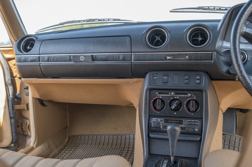 1981 Mercedes-Benz 230 TE S123 - 43,354 Miles till salu (bild 62 av 115)