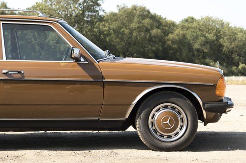 1981 Mercedes-Benz 230 TE S123 - 43,354 Miles till salu (bild 88 av 115)