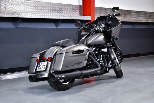 2017 Harley Davidson Road Glide 1,8L V-Twin Te koop (foto 6 van 46)