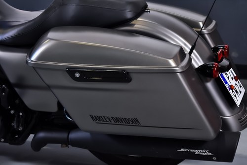 2017 Harley Davidson Road Glide 1,8L V-Twin Te koop (foto 23 van 46)