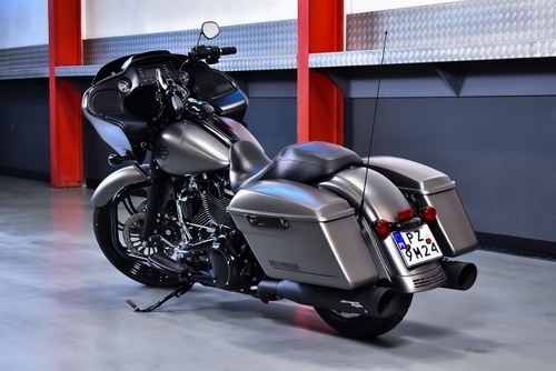 2017 Harley Davidson Road Glide 1,8L V-Twin Te koop (foto 34 van 46)