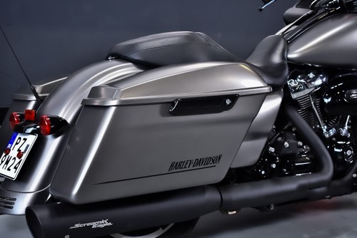 2017 Harley Davidson Road Glide 1,8L V-Twin Te koop (foto 41 van 46)