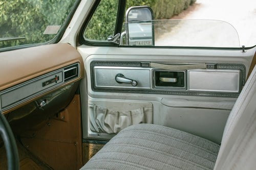 1979 GMC Suburban Sierra Classic Te koop (foto 14 van 46)