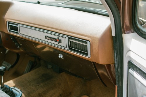 1979 GMC Suburban Sierra Classic Te koop (foto 25 van 46)