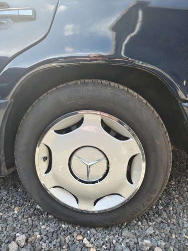 1995 Mercedes-Benz E220 Manual W124 zum Verkauf (Bild 12 von 116)
