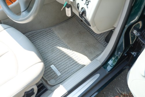 2003 Mercedes CLK 200 Elegance - 46,027 Miles till salu (bild 33 av 246)