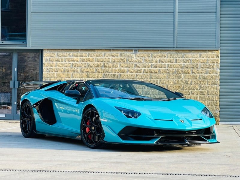 2019 Lamborghini Aventador - 2 2019 Lamborghini Aventador - 2