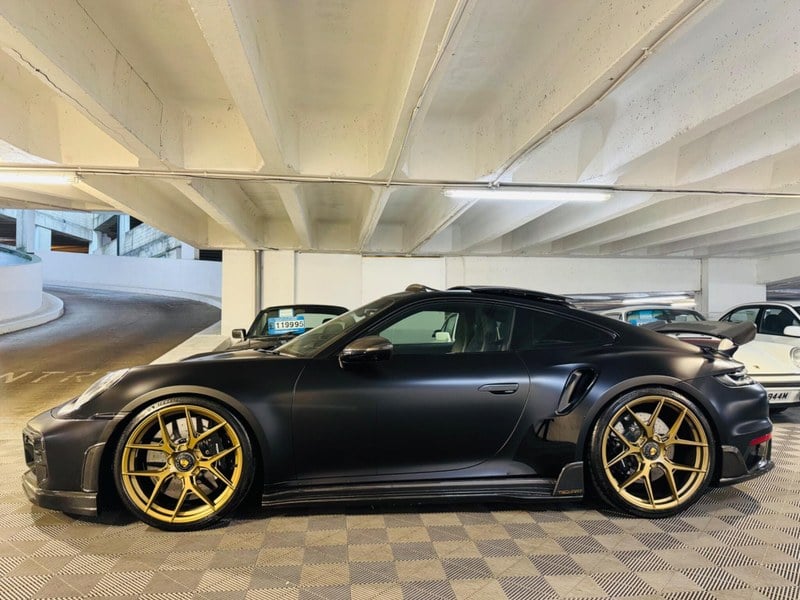 2022 Porsche 911 - 2 2022 Porsche 911 - 2