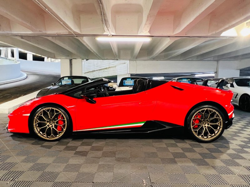 2019 Lamborghini Huracan - 2 2019 Lamborghini Huracan - 2