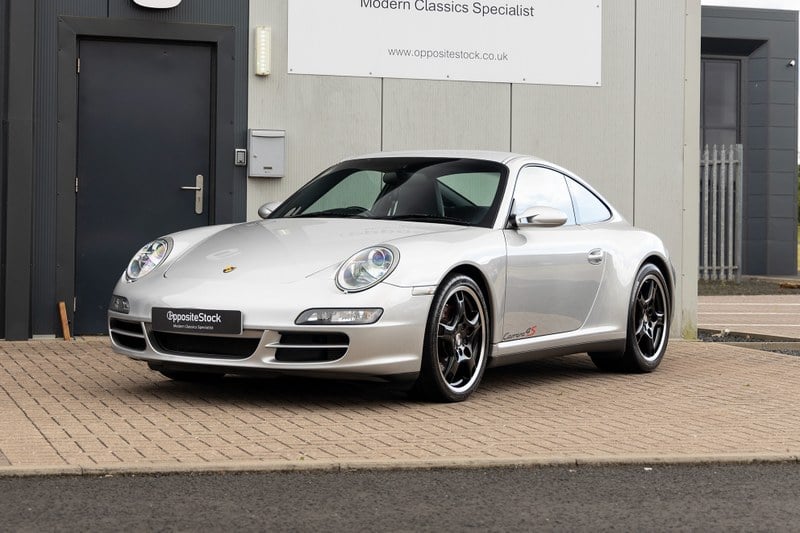 2006 Porsche 911 - 1 2006 Porsche 911 - 1