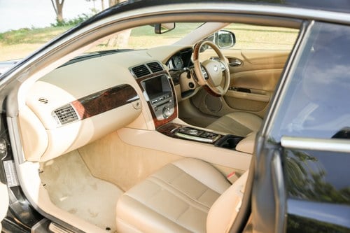 2011 Jaguar XK 5L Coupe X150 - 10,500 Miles Te koop (foto 85 van 223)