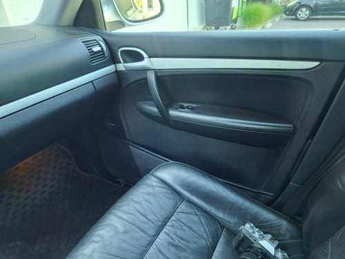 2005 Porsche Cayenne S For Sale (picture 26 of 75)