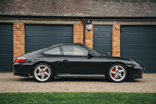 2005 Porsche 911 Carrera 4S till salu (bild 28 av 175)