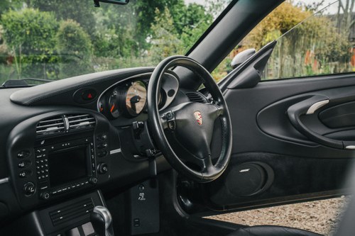 2005 Porsche 911 Carrera 4S till salu (bild 56 av 175)