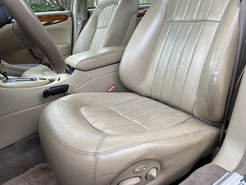 1997 Jaguar X308 XJ8 4L Sovereign LWB à vendre (picture 41 of 145)
